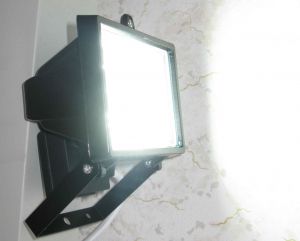 Купить ПР-СД светодиодный прожектор 25W (большой 185х185х105) в Киеве лед по выгодной цене с бесплатной доставкой led