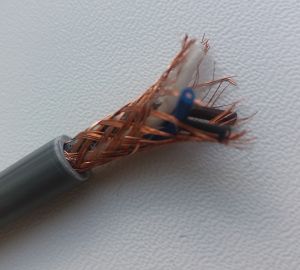 Кабель экранированный медный 3х0.25 гибкий 3 жильный многопроволочная жила сечением 0.25 кв. мм 24 awg внешний диаметр 7 мм liycy data cable 3х0.25 купить с доставкой по Киеву приемлемая цена