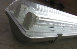 Светодиодный влагостойкий светильник IP65 18Вт влагостойкие светильники 13вт купить Киев цена світлодіоний вологостійкий магістральний світильник купити Київ ціна